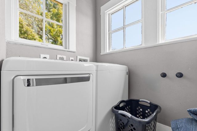 1514 15th St Up Street, Galveston, TX 77550