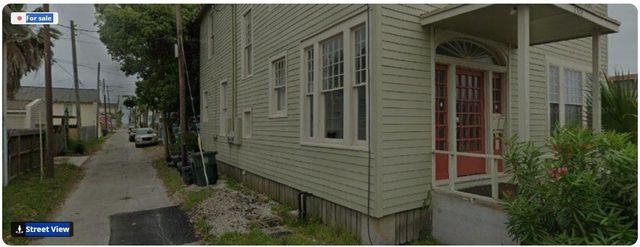 1514 15th St Up Street, Galveston, TX 77550