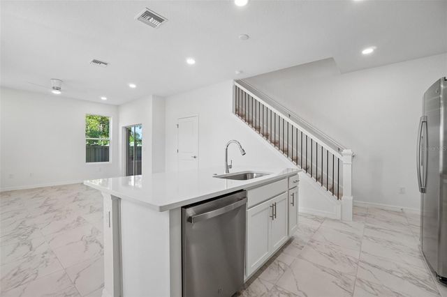 640 SILVER STREAM COURT, Brandon, FL 33511