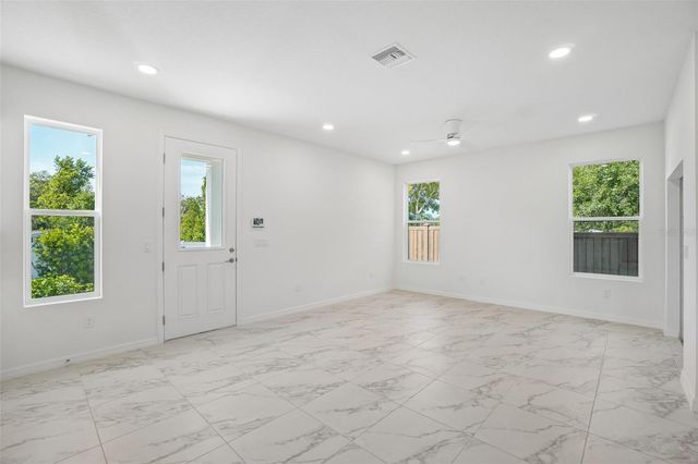 640 SILVER STREAM COURT, Brandon, FL 33511