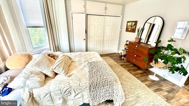 823 CHRISTIAN ST, Philadelphia, PA 19147