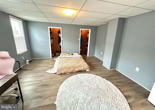 823 CHRISTIAN ST, Philadelphia, PA 19147