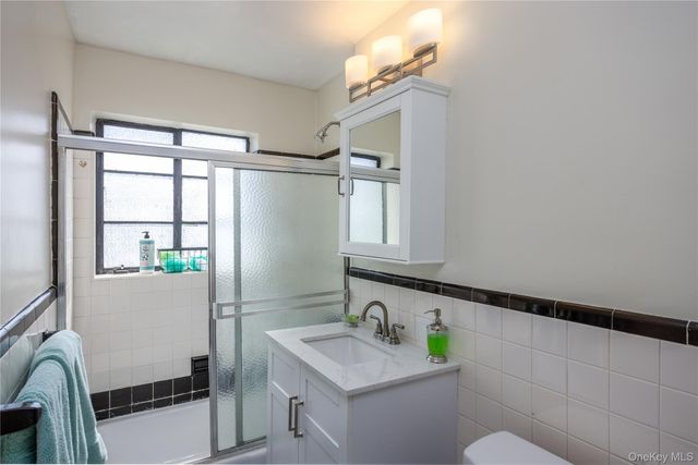 1774 Pitman Avenue, Bronx, NY 10466