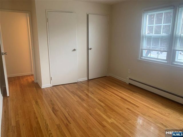 60 Columbia Avenue 5, Dumont, NJ 07628