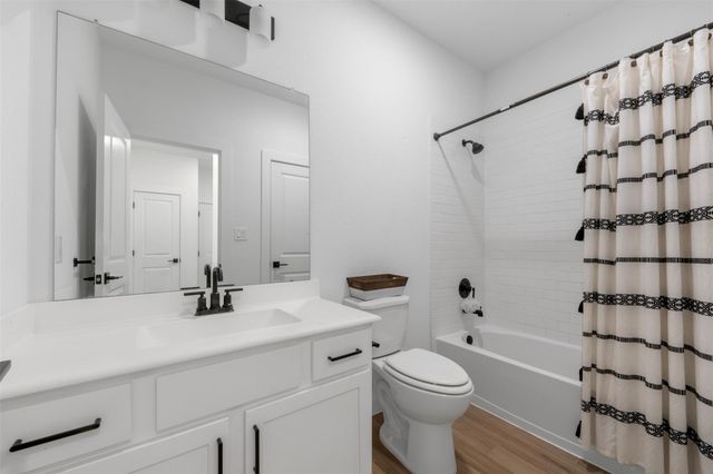 1160 Imperial Ranch Way, Dayton, TX 77535