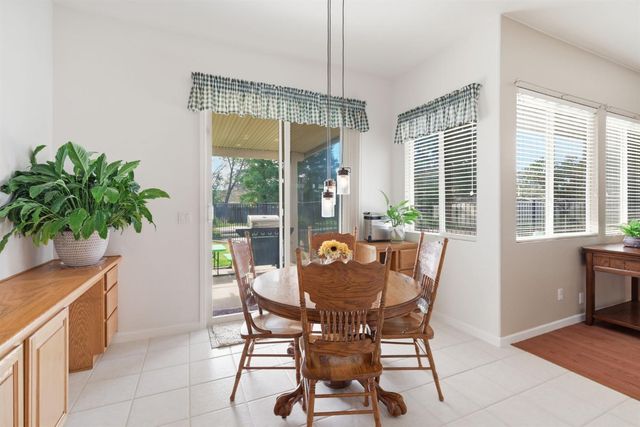 9184 Central Ave, Orangevale, CA 95662