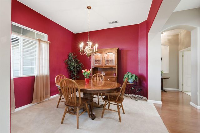 9184 Central Ave, Orangevale, CA 95662