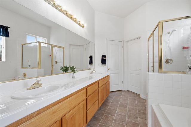 9184 Central Ave, Orangevale, CA 95662