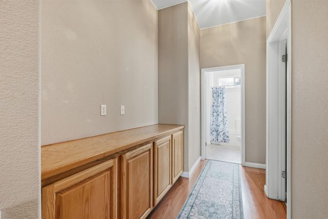 9184 Central Ave, Orangevale, CA 95662