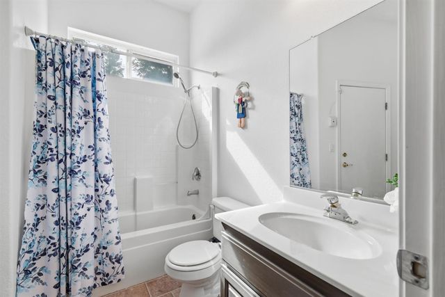 9184 Central Ave, Orangevale, CA 95662