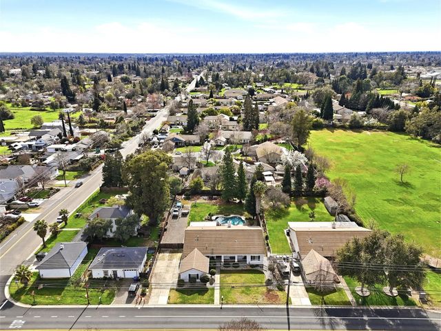 9184 Central Ave, Orangevale, CA 95662