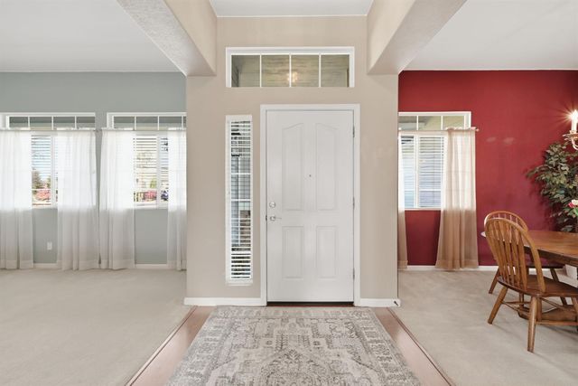 9184 Central Ave, Orangevale, CA 95662