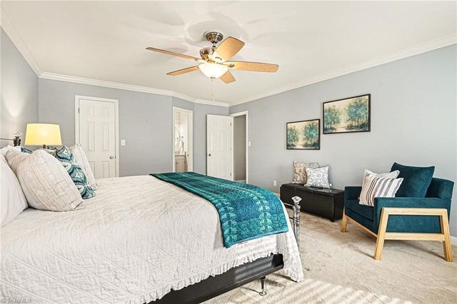 3908 Sandlewood Road, High Point, NC 27265