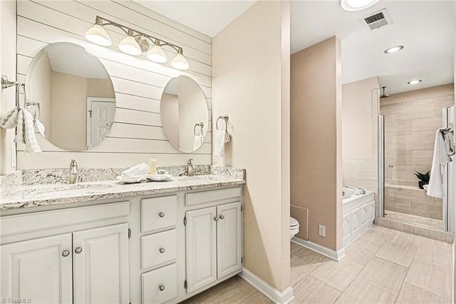 3908 Sandlewood Road, High Point, NC 27265