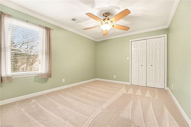 3908 Sandlewood Road, High Point, NC 27265