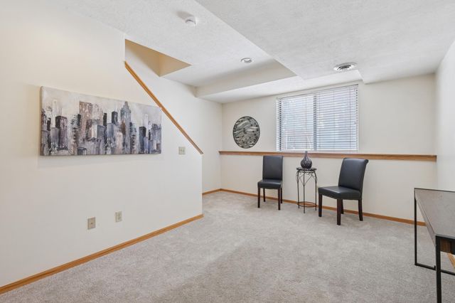 14304 Estates Avenue, Apple Valley, MN 55124