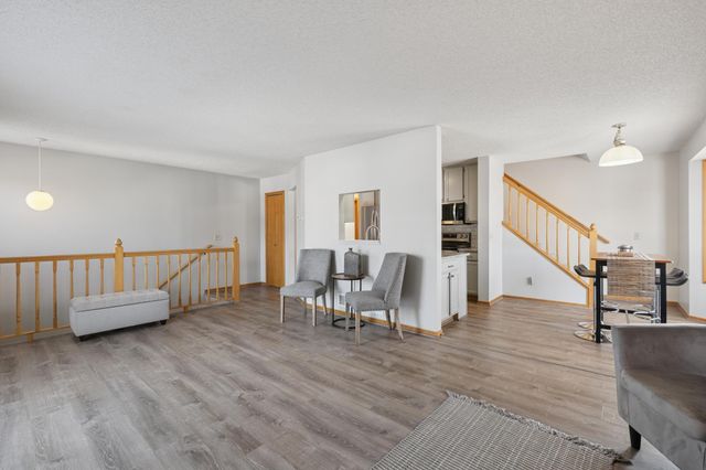 14304 Estates Avenue, Apple Valley, MN 55124