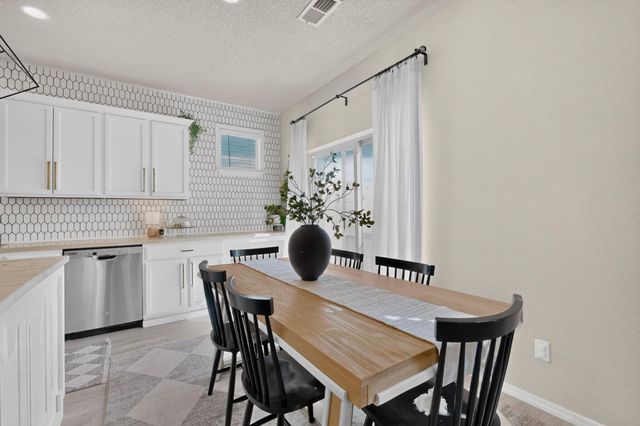 6506 Desert Spirit Road NW, Albuquerque, NM 87114