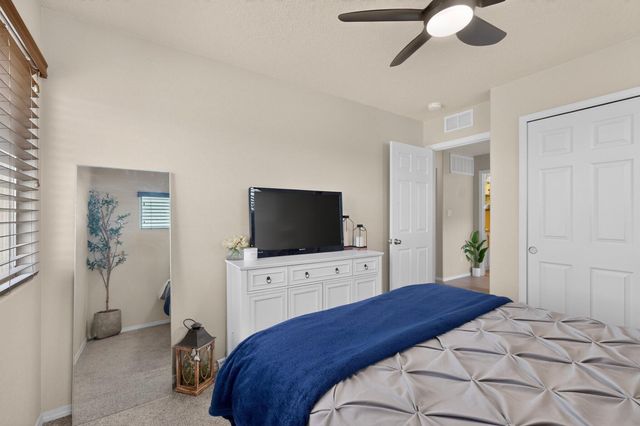 6506 Desert Spirit Road NW, Albuquerque, NM 87114