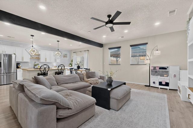 6506 Desert Spirit Road NW, Albuquerque, NM 87114
