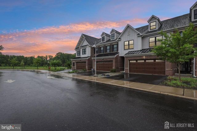 52 RIVERWALK RIV, Plainsboro, NJ 08536