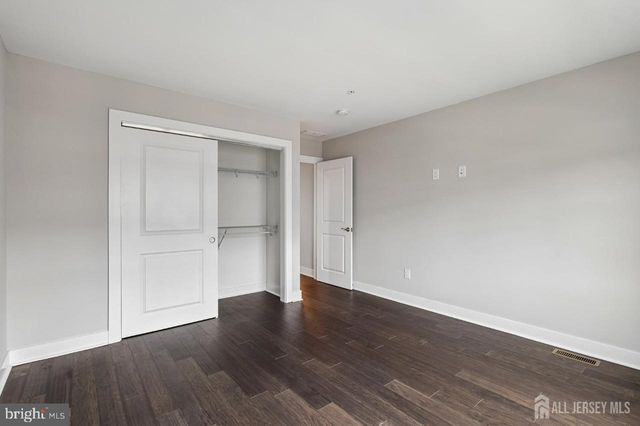 52 RIVERWALK RIV, Plainsboro, NJ 08536