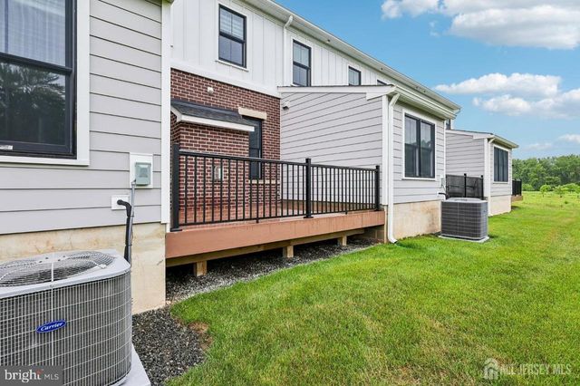 52 RIVERWALK RIV, Plainsboro, NJ 08536
