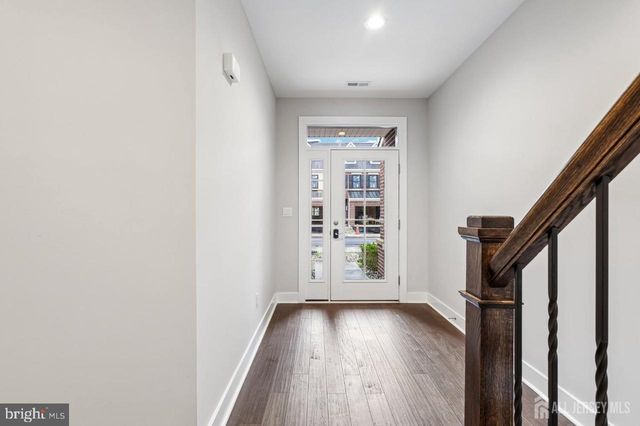 52 RIVERWALK RIV, Plainsboro, NJ 08536