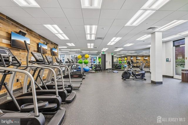 52 RIVERWALK RIV, Plainsboro, NJ 08536