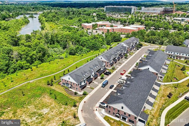 52 RIVERWALK RIV, Plainsboro, NJ 08536