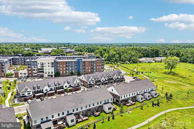 52 RIVERWALK RIV, Plainsboro, NJ 08536