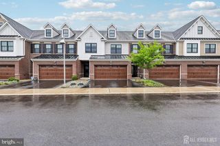 52 RIVERWALK RIV, Plainsboro, NJ 08536