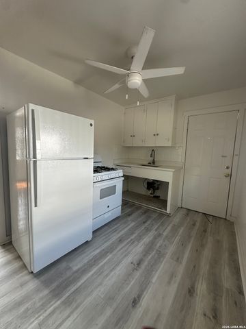 417 Eleanor Ave Apt 2, San Antonio, TX 78209