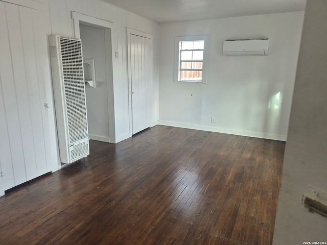 417 Eleanor Ave Apt 2, San Antonio, TX 78209