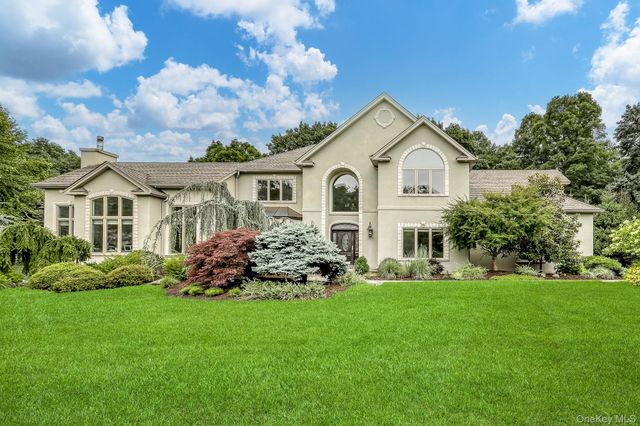 8 Lety Lane, Suffern, NY 10901