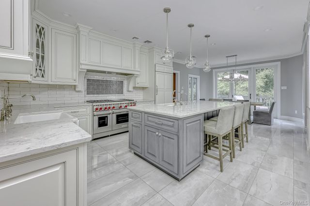 8 Lety Lane, Suffern, NY 10901