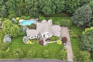 8 Lety Lane, Suffern, NY 10901
