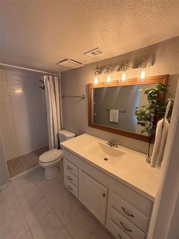 1000 S SEMORAN BOULEVARD 103, Winter Park, FL 32792