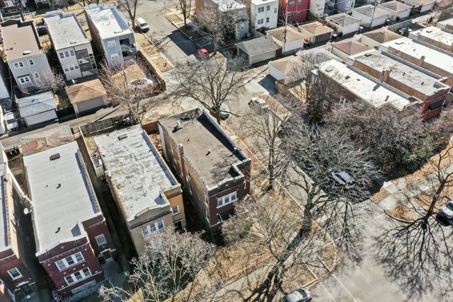 1701 N Linder Avenue, Chicago, IL 60639