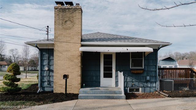 3332 McKee Avenue Sw, Wyoming, MI 49509