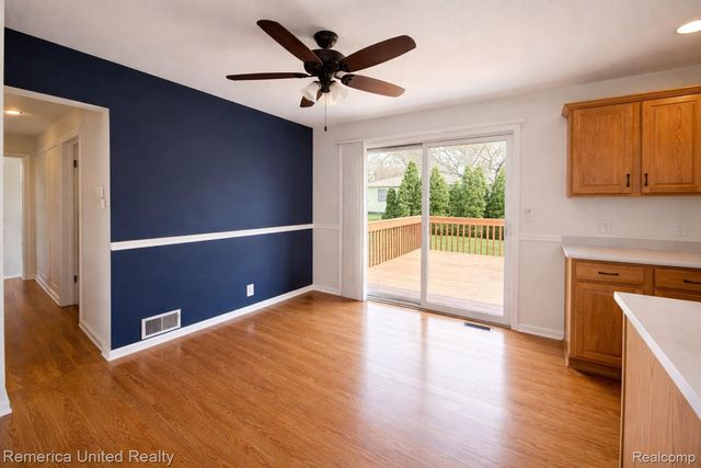 3332 McKee Avenue Sw, Wyoming, MI 49509
