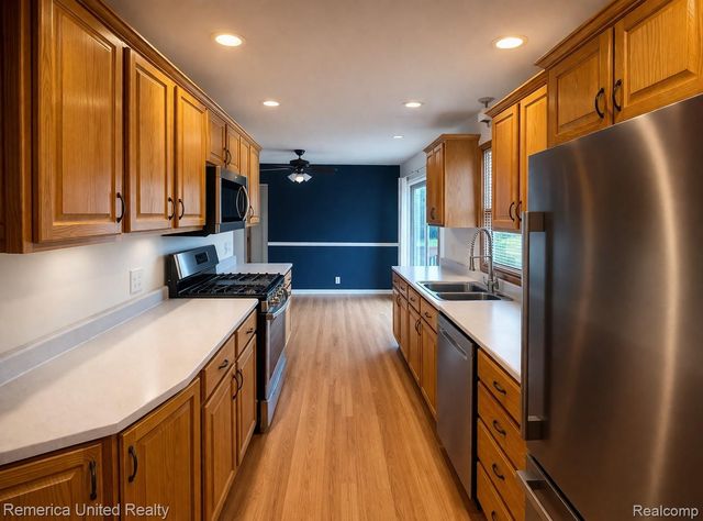 3332 McKee Avenue Sw, Wyoming, MI 49509