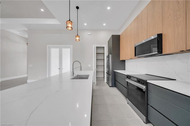 16456 Cape Horn BLVD, Punta Gorda, FL 33955