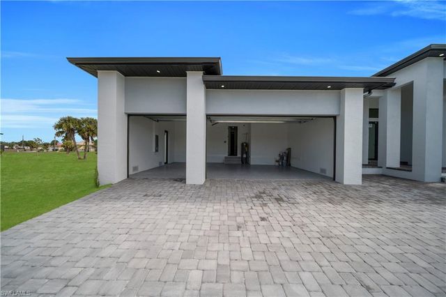 16456 Cape Horn BLVD, Punta Gorda, FL 33955