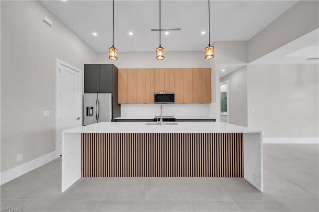 16456 Cape Horn BLVD, Punta Gorda, FL 33955