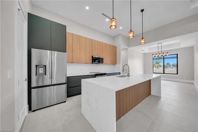 16456 Cape Horn BLVD, Punta Gorda, FL 33955