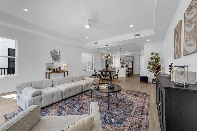 515 W PRINCETON STREET, Orlando, FL 32804