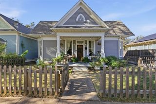 1812 Alston Avenue, Fort Worth, TX 76110