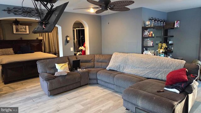 7905 SARAKAL RD, Clinton, MD 20735