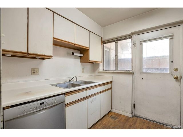 549 Detroit St, Denver, CO 80206